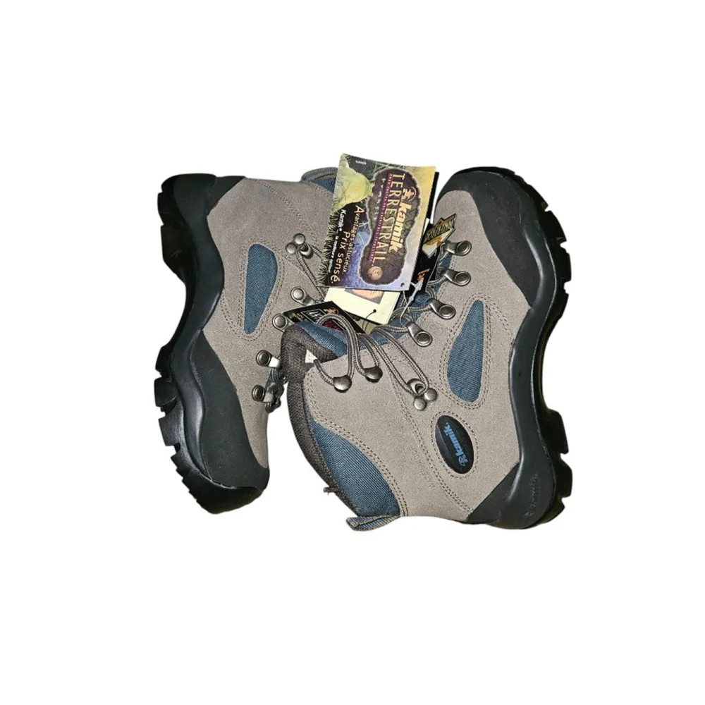 Kamik Hiking Boots Women's Size 6.5 Waterproof Antibacterial NEW